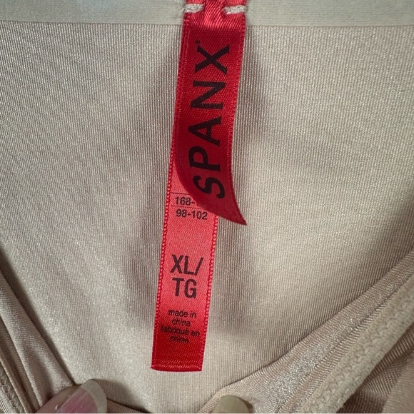 Spanx On Core Nude Mid-Thigh Open-Bust Bodysuit XL Sculpts Torso To Mid Thigh - Picture 2 of 6